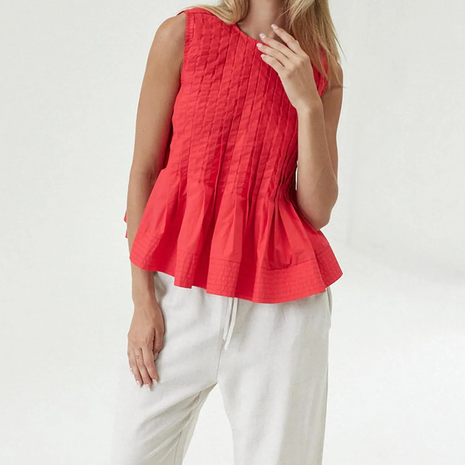 Faretumiya Women Pleated Babydoll Tank Top Linen Sleeveless Peplum Blouse Y2k Ruffle Shirt Summer Vest Going Out