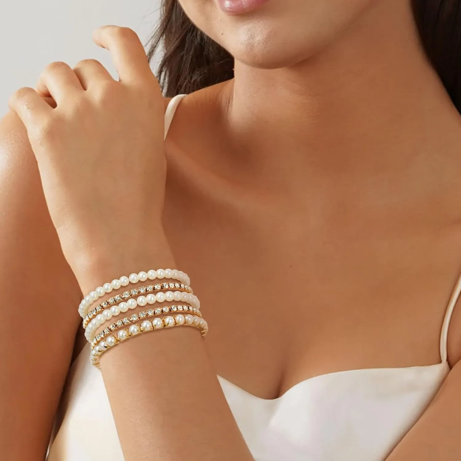 Long tiantian Pearl Bracelets for Women Pearl Jewelry Crystal Rhinestone Bangle Bracelets for Women Beaded Stretch Strand Stackable Bracelets Wedding Jewelry for Brides