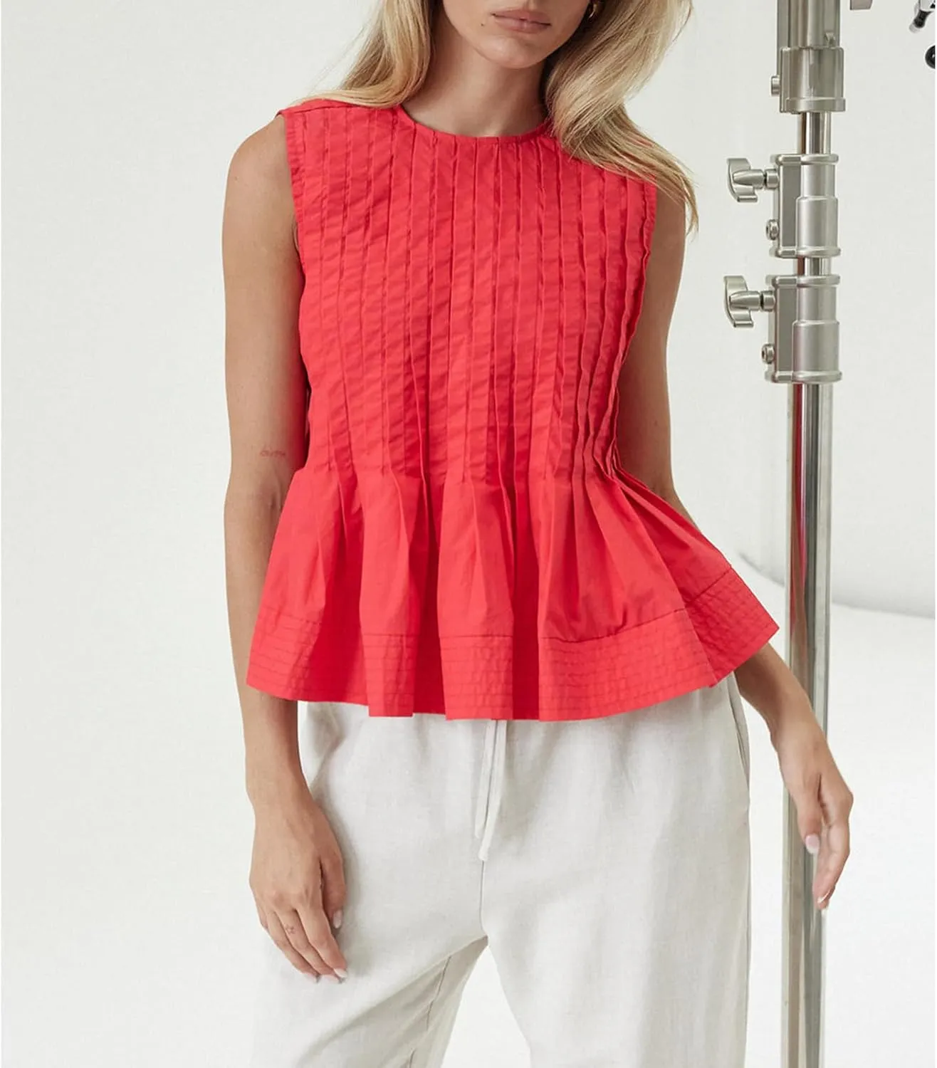 Meiweileya Women Y2k Pleated Peplum Tank Top Linen Front Tie Button Up Sleeveless Vest Ruffle Hem V Neck Going Out Blouse