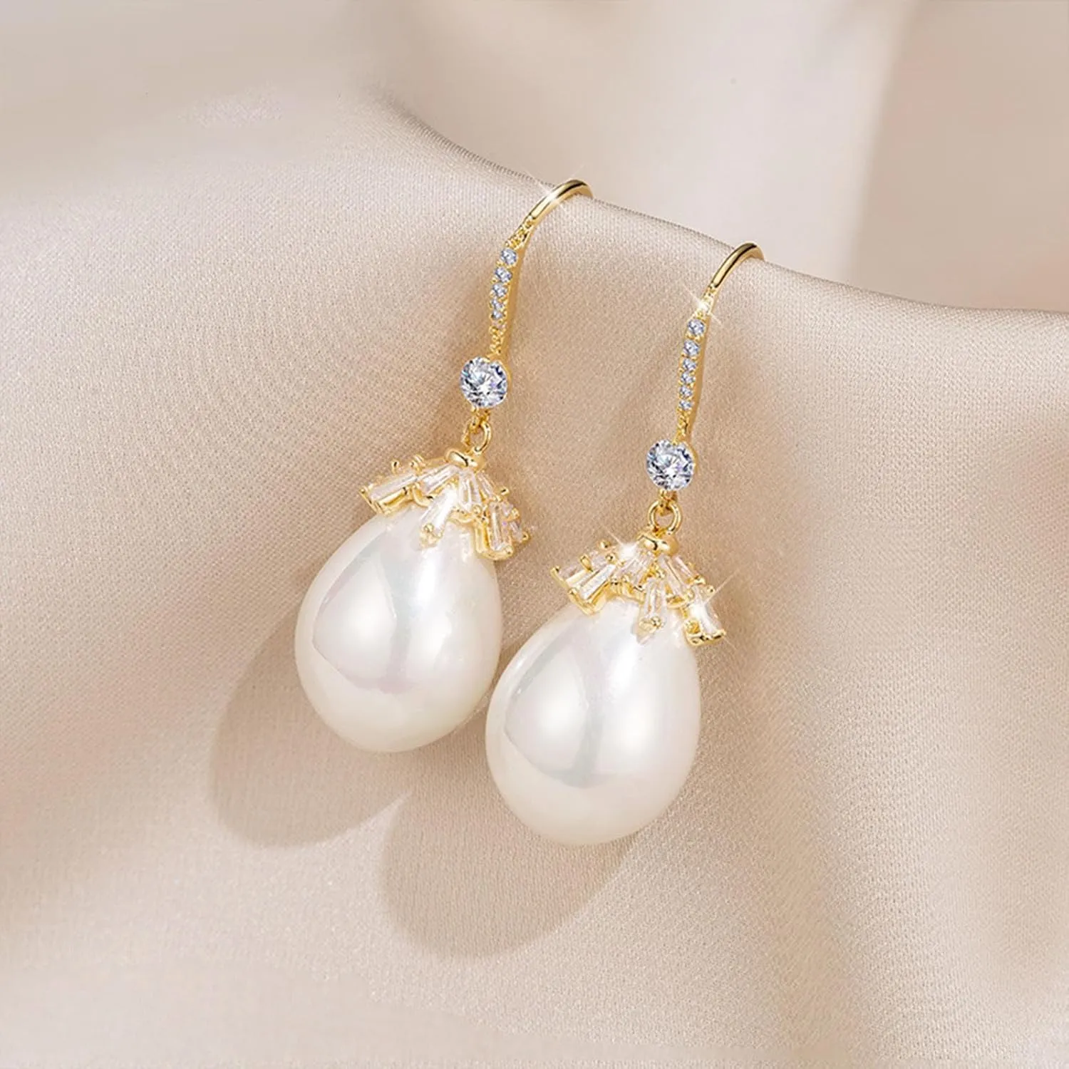 Pearl Drop Earrings for Women Handpicked White Pearl Dangle Earrings Everyday Jewelry Pearl Earrings