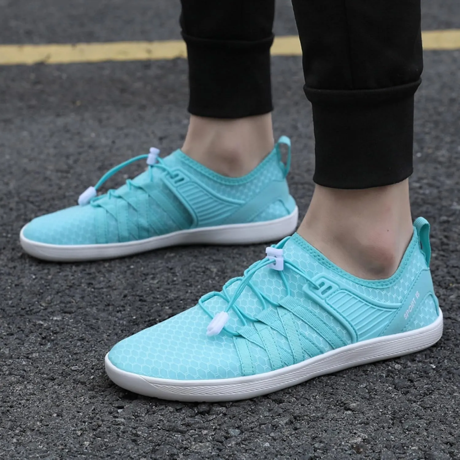 Slip on Walking Shoes for Women Comfy Knitted Non Slip Vintage Wide Running Shoes Breathable Gym Workout Shoes Fashion Lace Up Sneakers