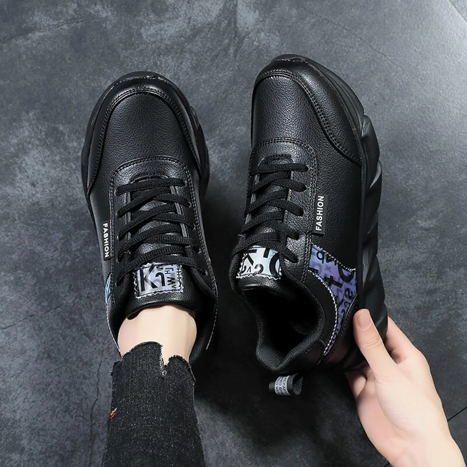 Slip on Walking Shoes Women Comfy PU Leather Non Slip Arch Support Running Shoes Breathable Mesh Sports Workout Tennis Shoes Fashion Lace Up Sneakers