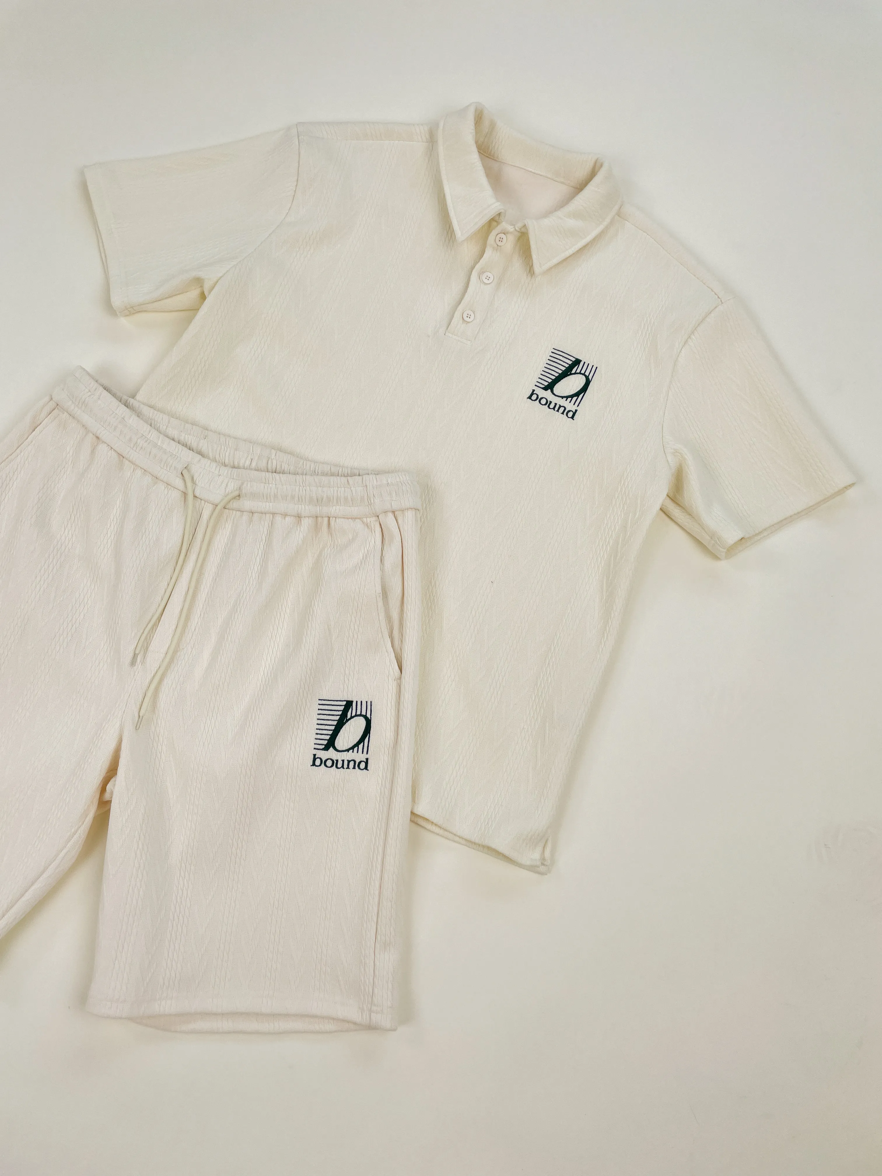 TENNIS CABLE TEXTURE SHORTS - ECRU