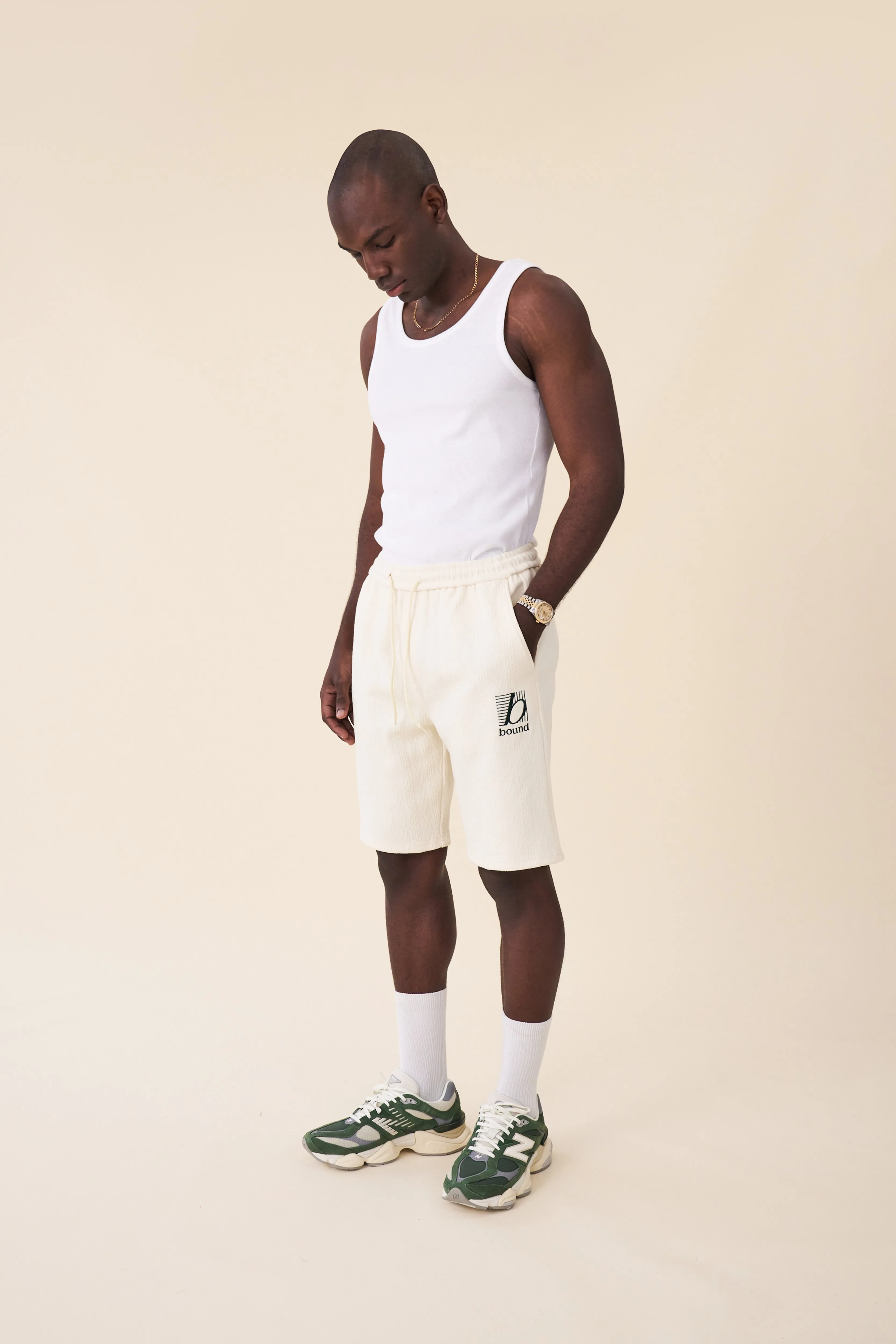 TENNIS CABLE TEXTURE SHORTS - ECRU