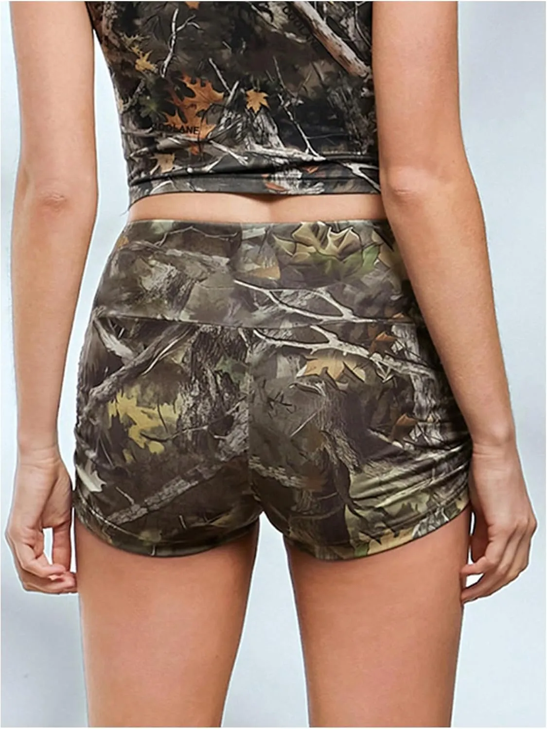 WDIRARA Women's Cow Print Elastic High Waist Shorts Stretch Skinny Shorts