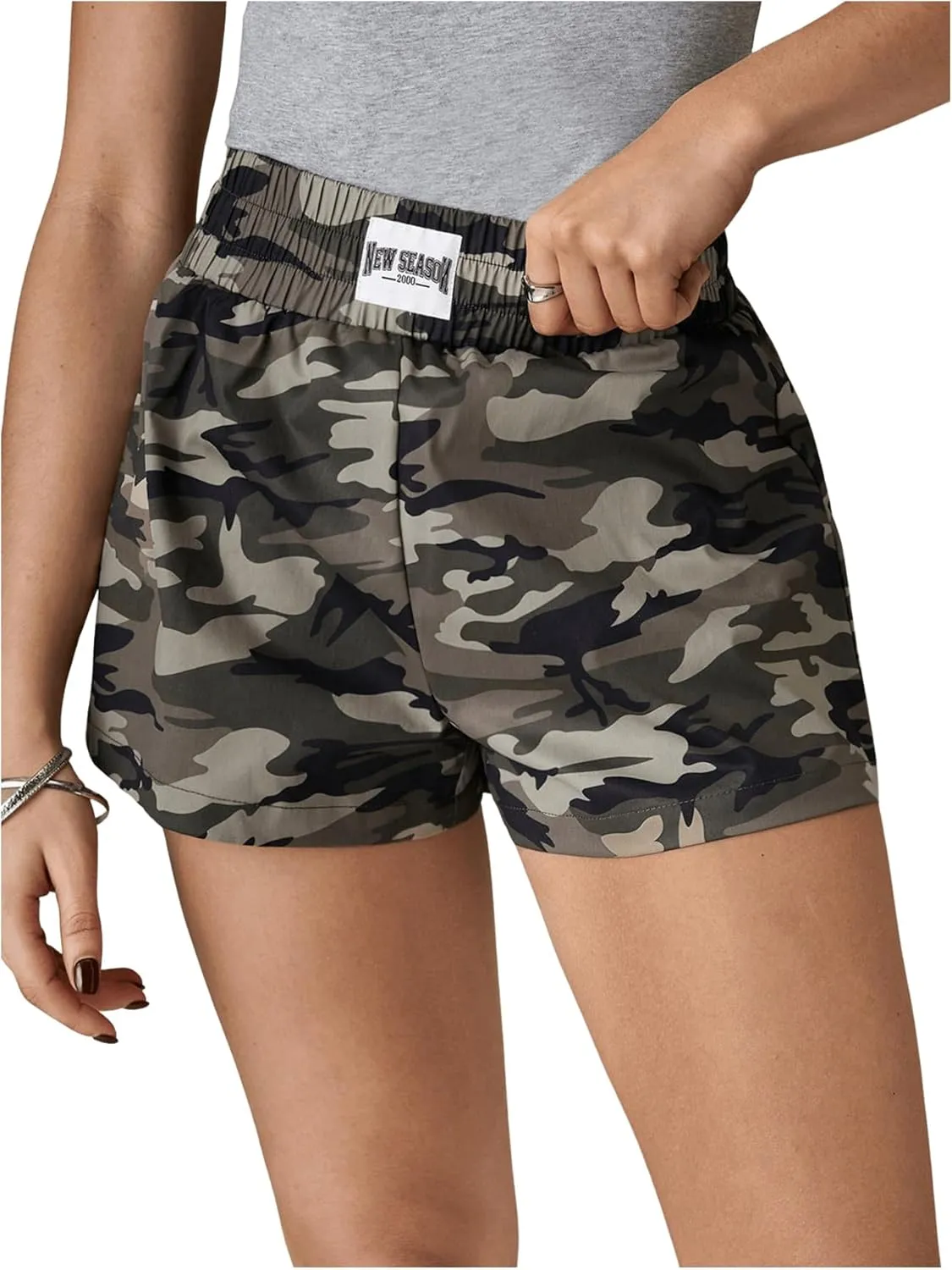 WDIRARA Women's Leopard Print Mini Shorts High Waist Elastic Loose Shorts