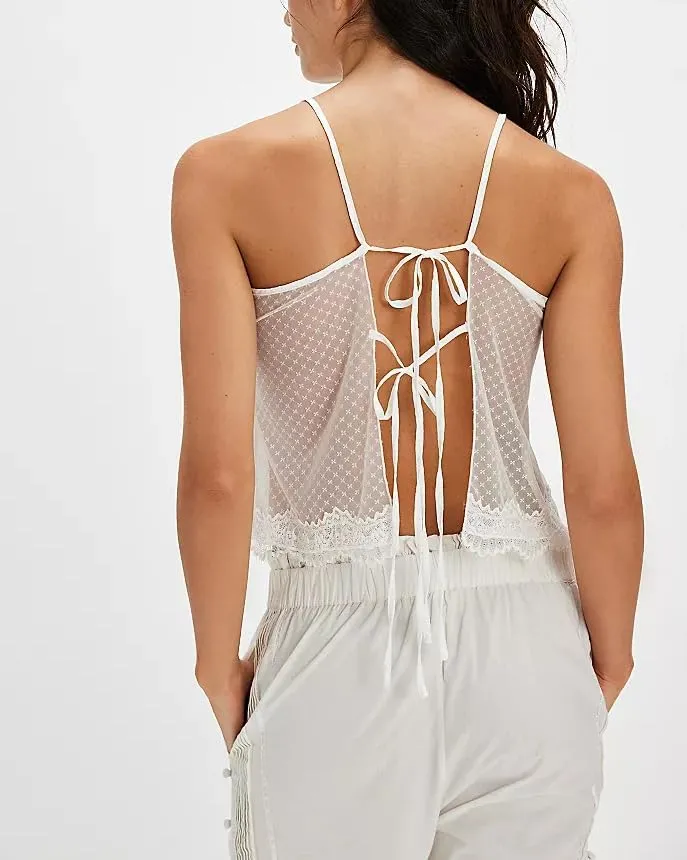 Women Lace Trim Vest Tank Tops Sleeveless Spaghetti Strap Crop Tops Y2K Backless Crop Camisoles Cute Going Out Cami