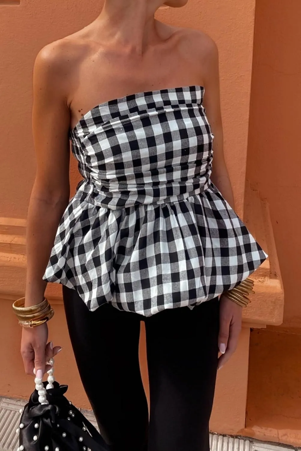 Women Peplum Tube Tops Strapless Ruffle Hem Bubble Bandeau Tops Sleeveless Off Shoulder Puffy Pleated Going Out Tops