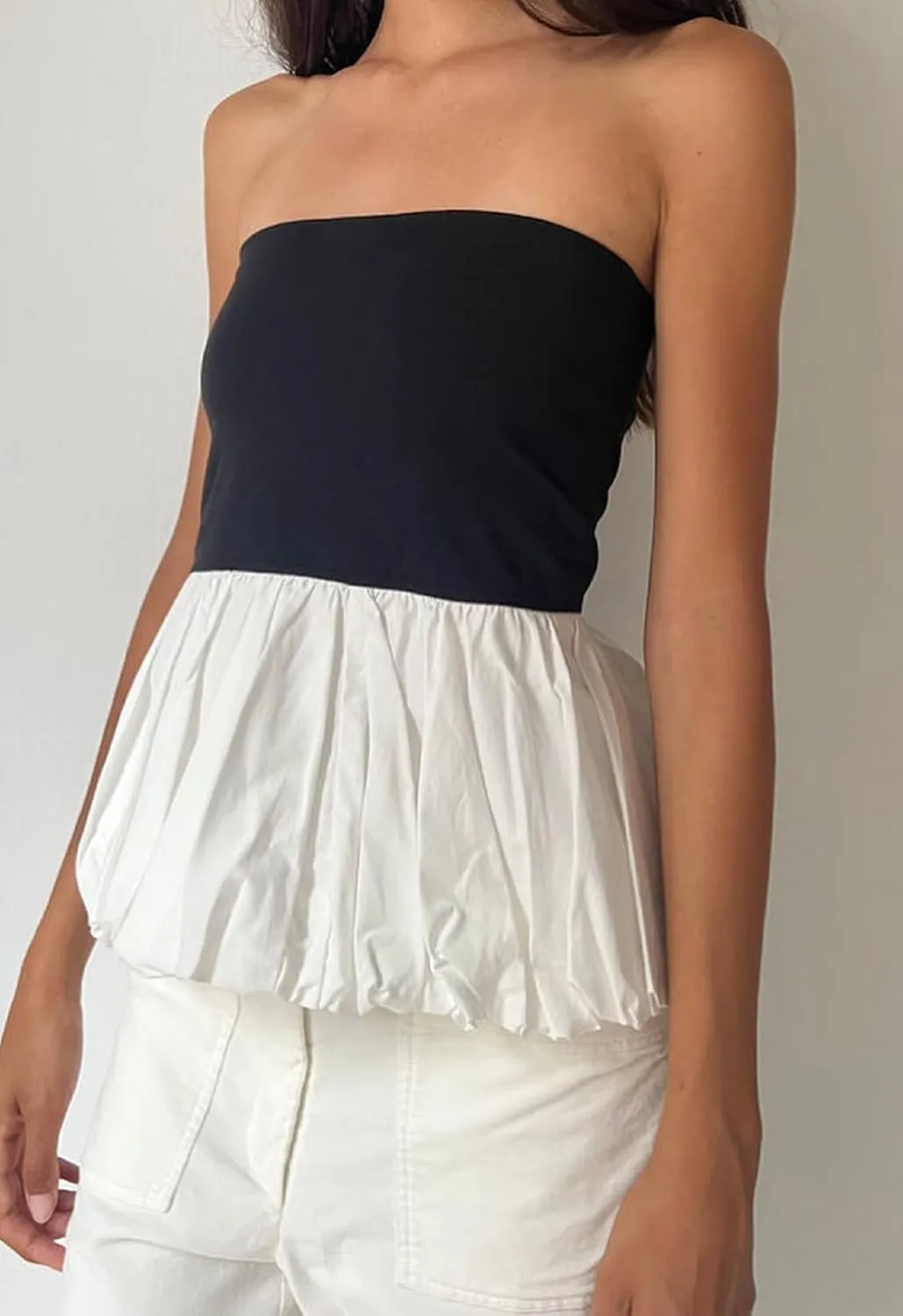 Women Peplum Tube Tops Strapless Ruffle Hem Bubble Bandeau Tops Sleeveless Off Shoulder Puffy Pleated Going Out Tops