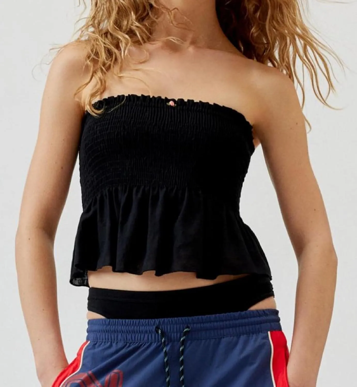 Women Peplum Tube Tops Strapless Ruffle Hem Bubble Bandeau Tops Sleeveless Off Shoulder Puffy Pleated Going Out Tops