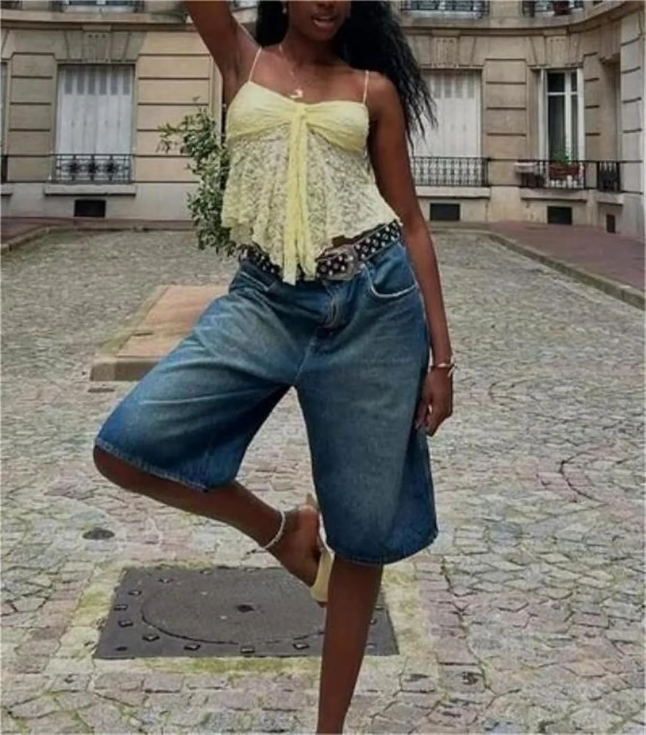 Women Ruffled Cami Tops Y2k Eyelet Lace Tank Top Cute Bow Detail Spaghetti Strap Solid Color Ruffled Hem Camisole