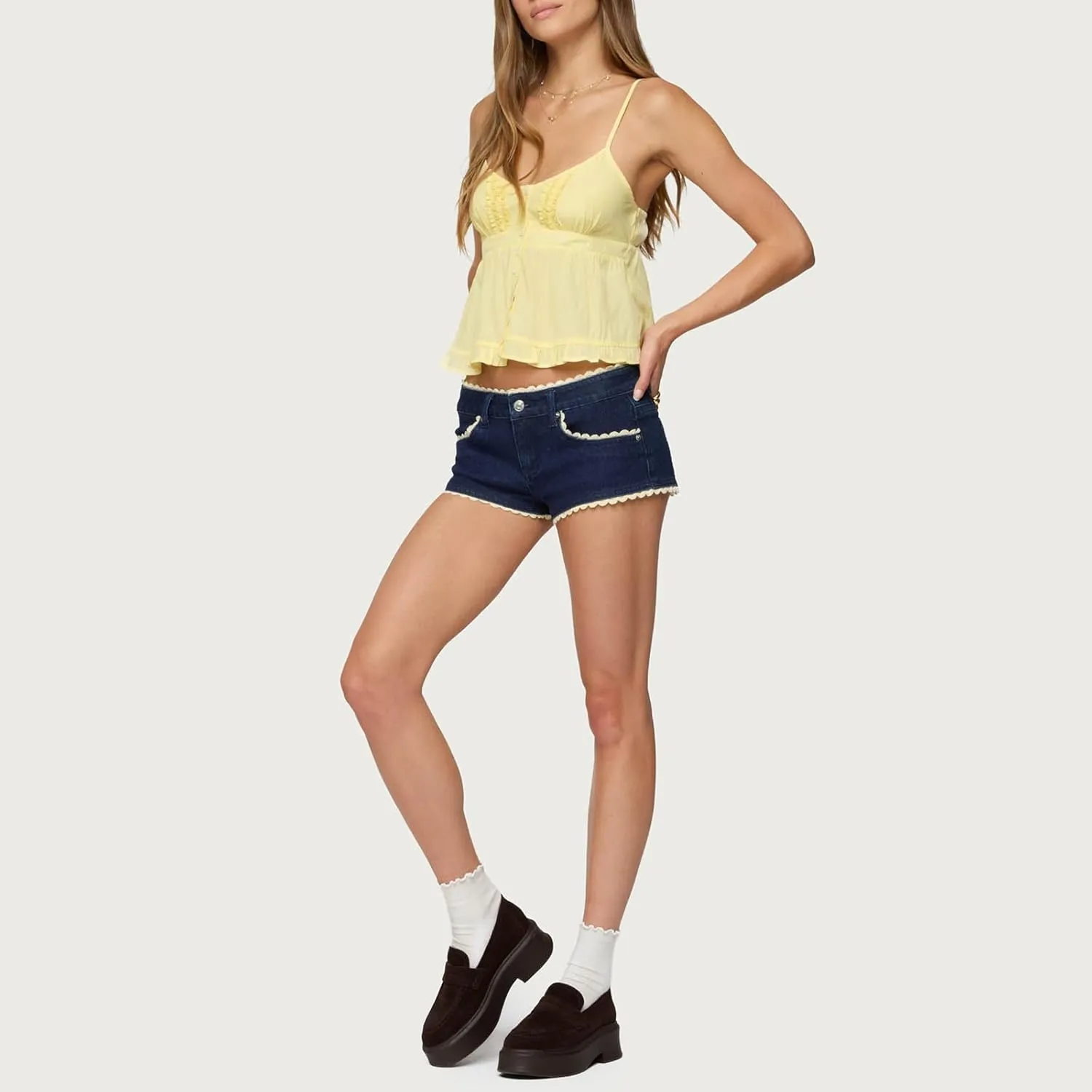 Women Ruffled Cami Tops Y2k Eyelet Lace Tank Top Cute Bow Detail Spaghetti Strap Solid Color Ruffled Hem Camisole