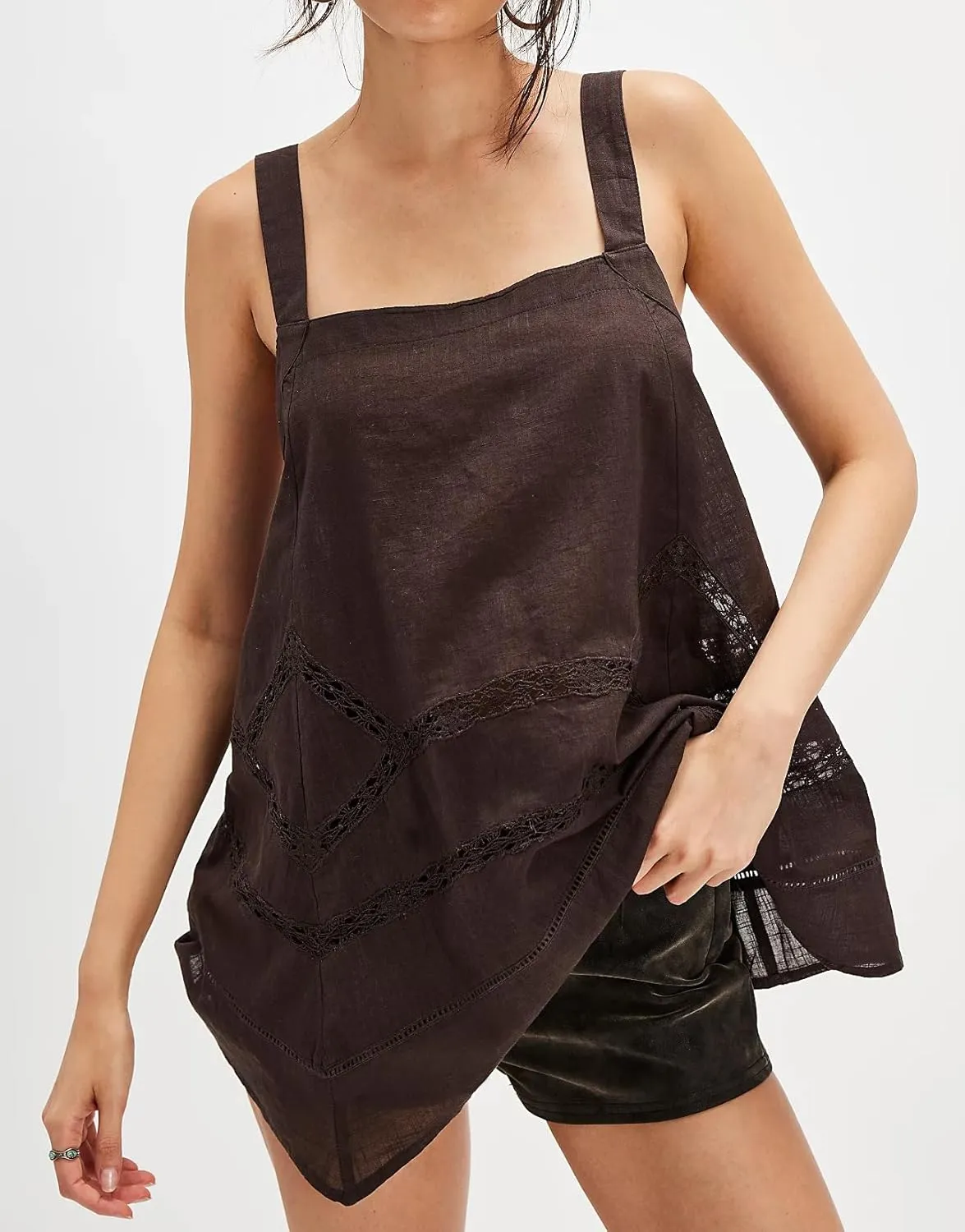 Women Square Neck Tank Top Y2k Bow Tie Front Adjustable Straps Pleated Cami Top Sleeveless Flowy Loose Shirt Blouse