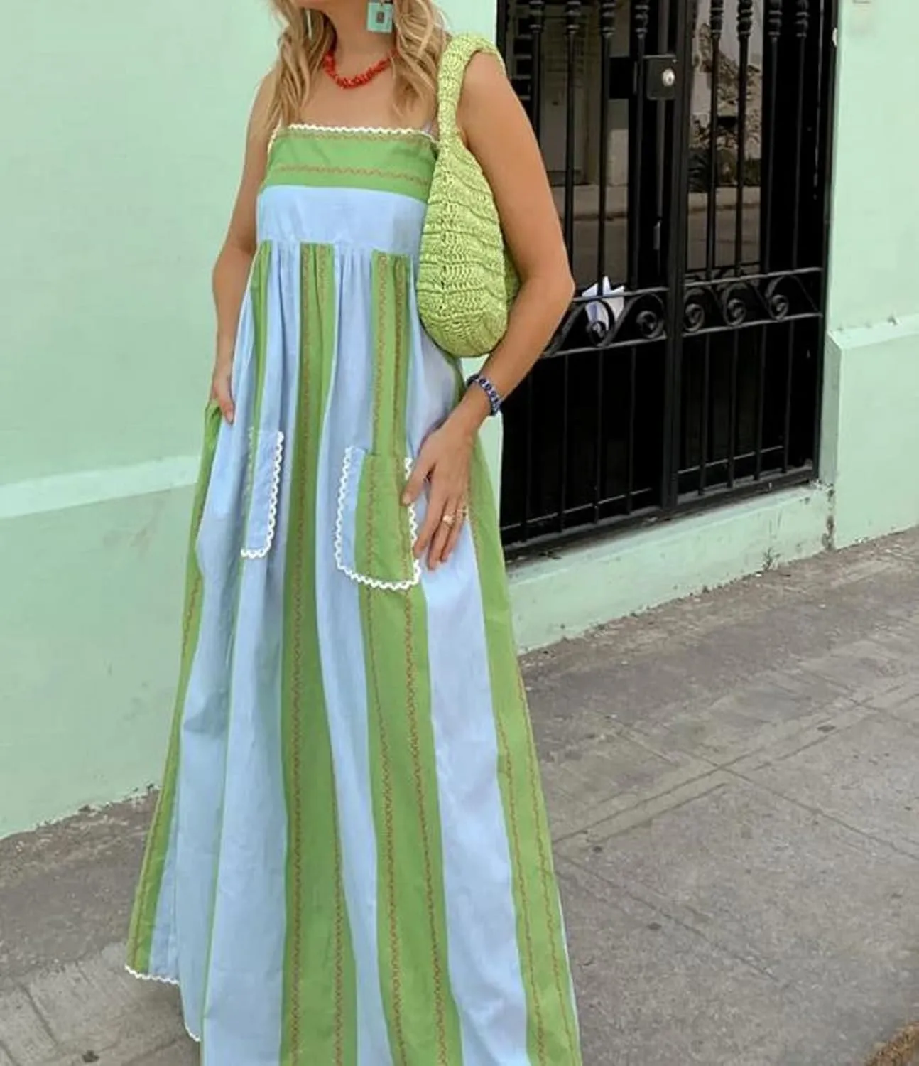 Women Summer Vocation Boho Floral Long Dress Sleeveless Flowy Tiered A Line Maxi Sundress Going Out Flower Beach Dress