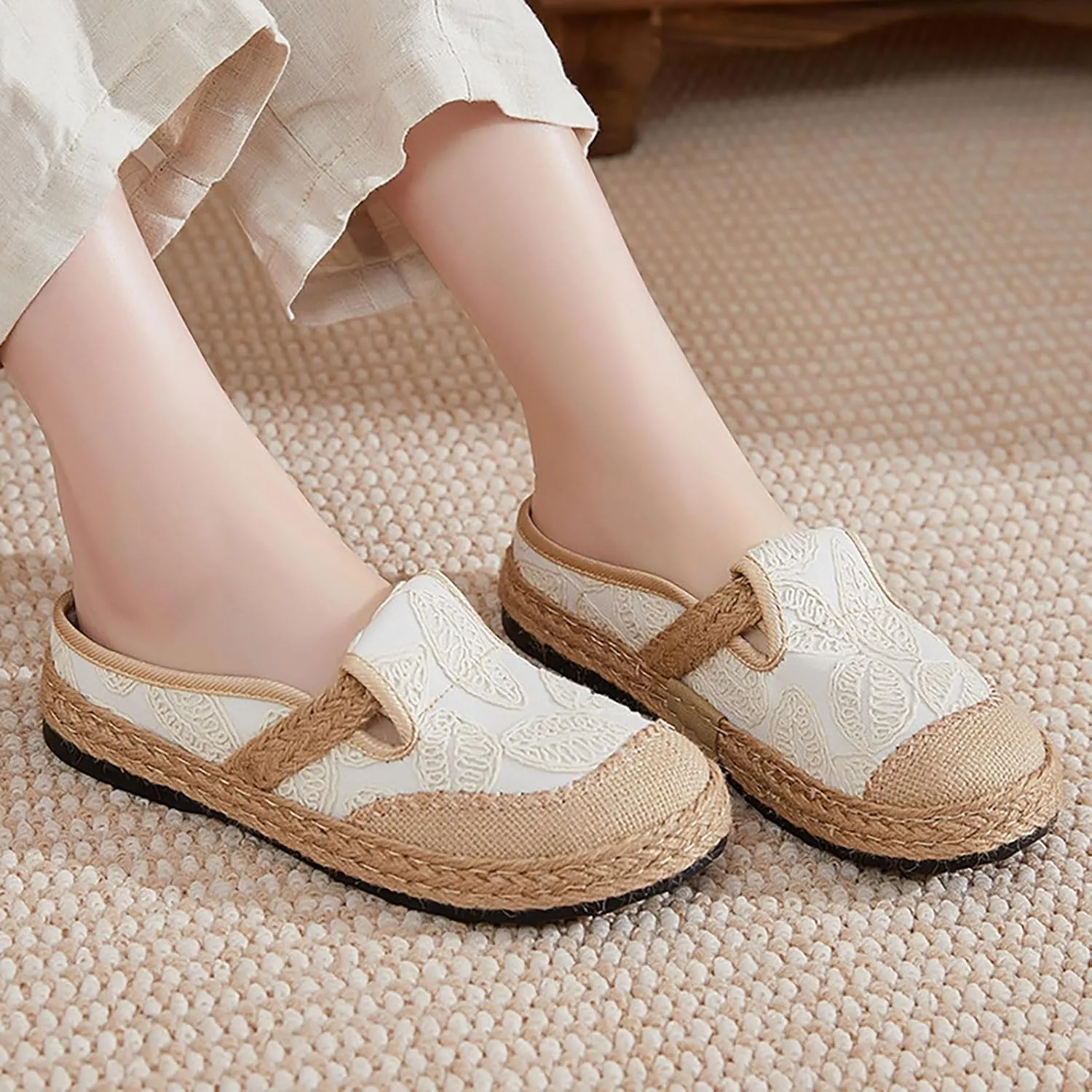 Women Woven Loafers Linen Half Pack Shoes with Ethnic Embroidery and Snow Chains