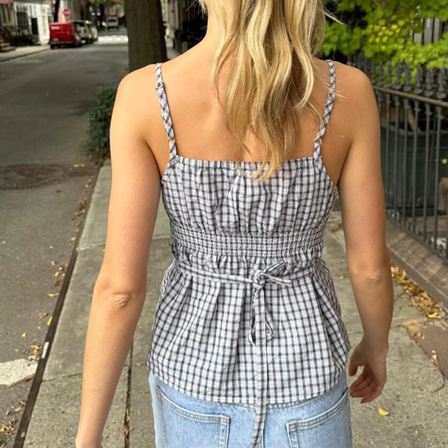 Women Y2k Floral Tank Top Ruffle Babydoll Camisole Sleeveless Smocked Back Peplum Shirt Summer Trendy Cami Tops
