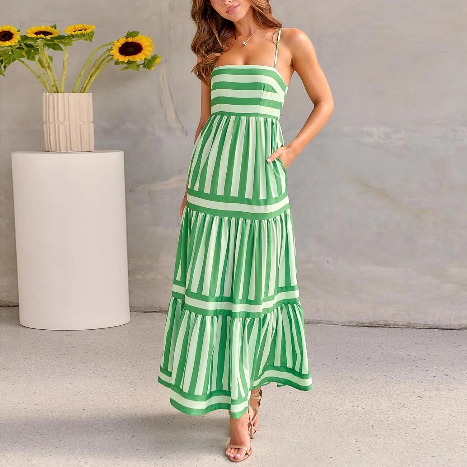 Women's Maxi Boho Dress Striped Print Sleeveless Spaghetti Straps Square Neck Dresses Beach Sundress with Pockets