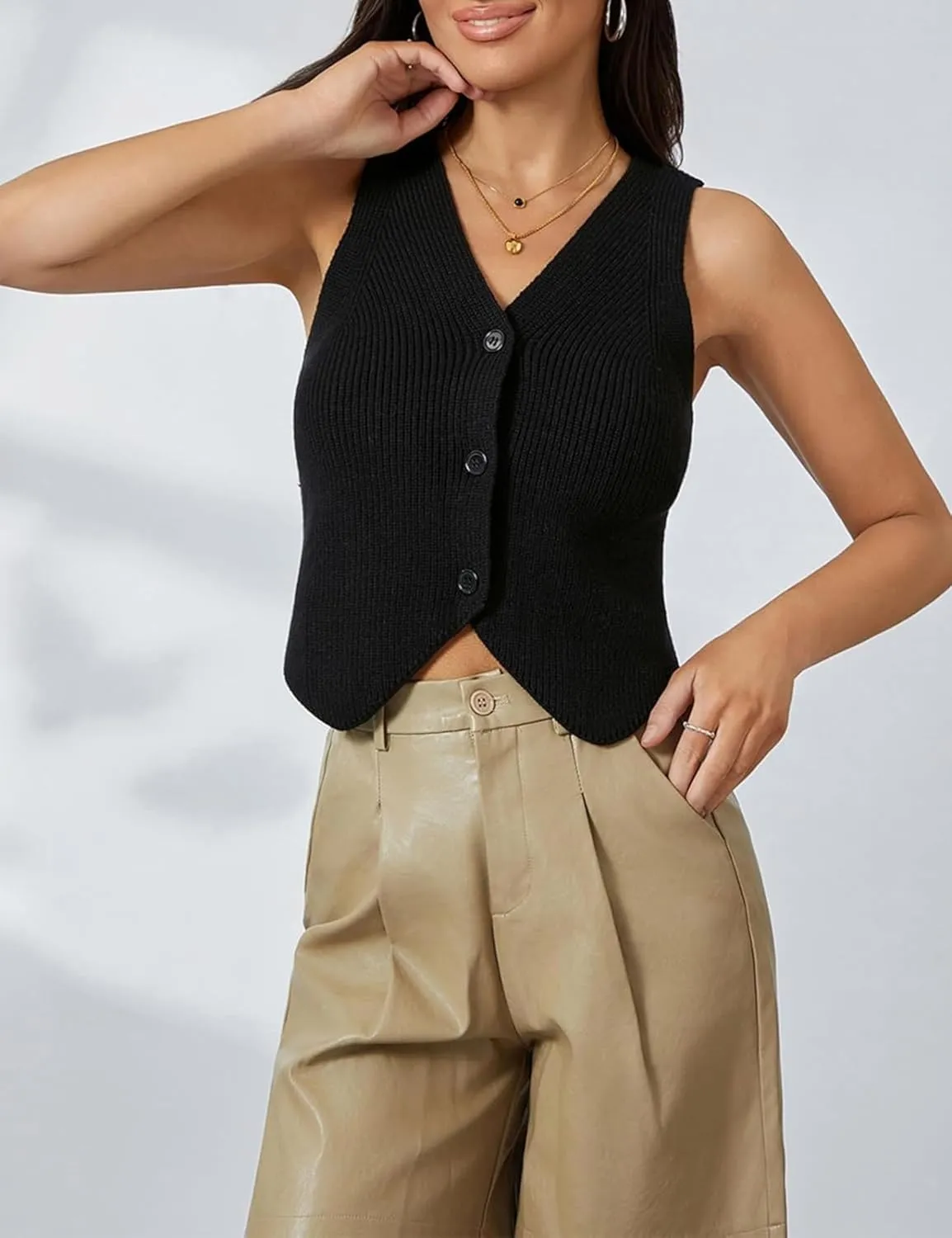 Women's Sleeveless Sweater Vest Casual V Neck Cropped Button Down Knit Vest Tank Tops