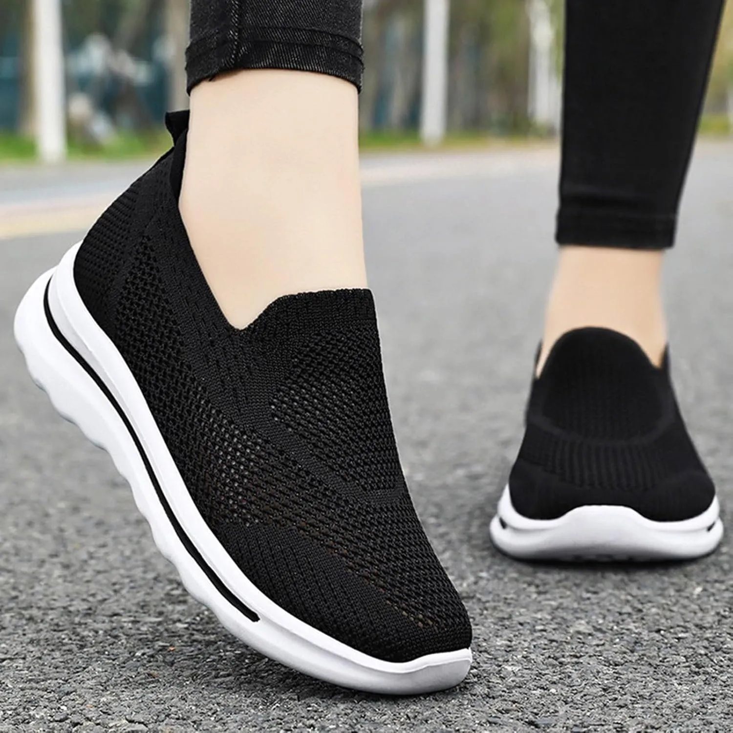 Women's Slip on Walking Shoes Memory Foam Non Slip Comfortable Running Shoes Breathable Gym Workout Shoes Ladies 2024 Fashion Sneakers